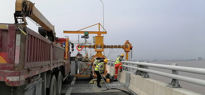 橋梁排水管安裝設(shè)備