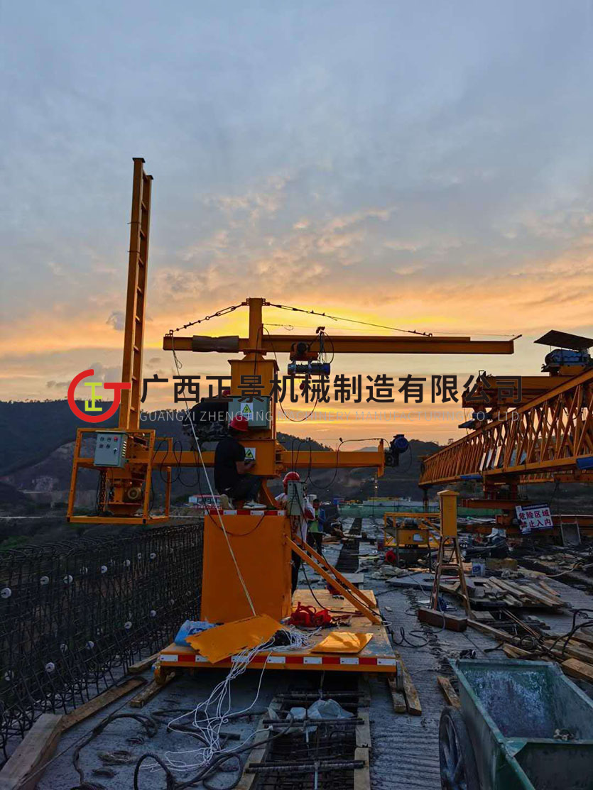 橋梁防撞墻模板施工臺車