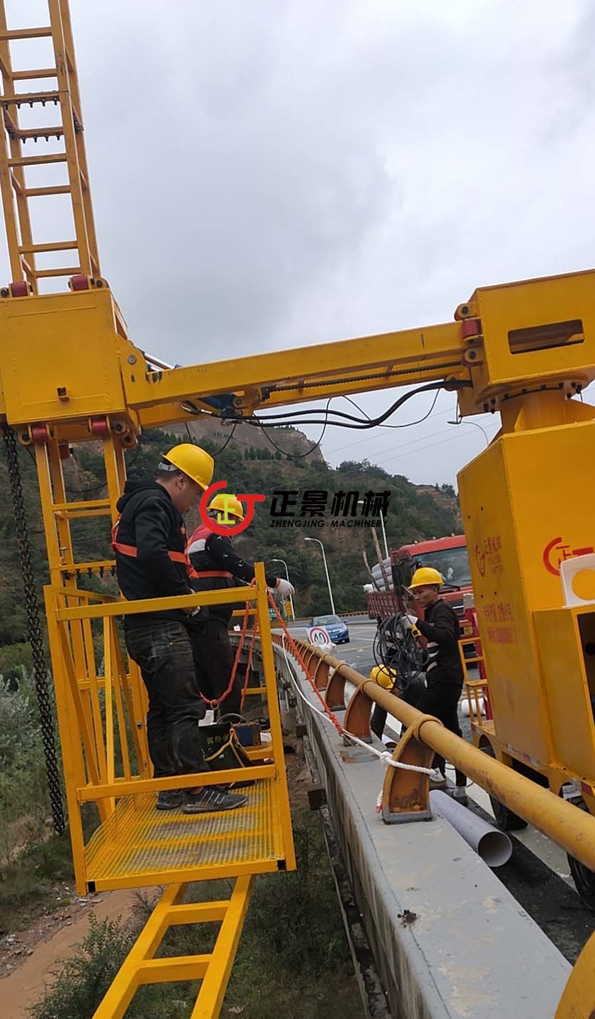 橋梁排水管安裝設(shè)備