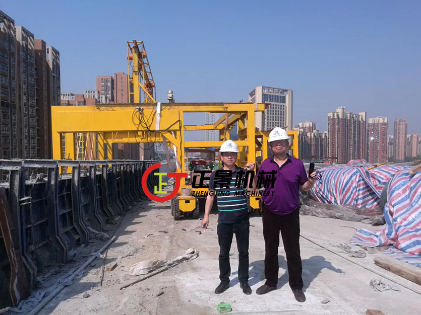 橋梁檢測(cè)車(chē)