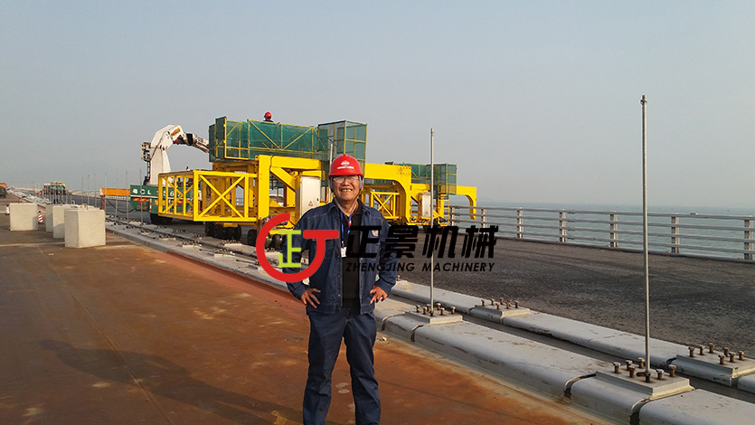 橋梁檢測(cè)車(chē)