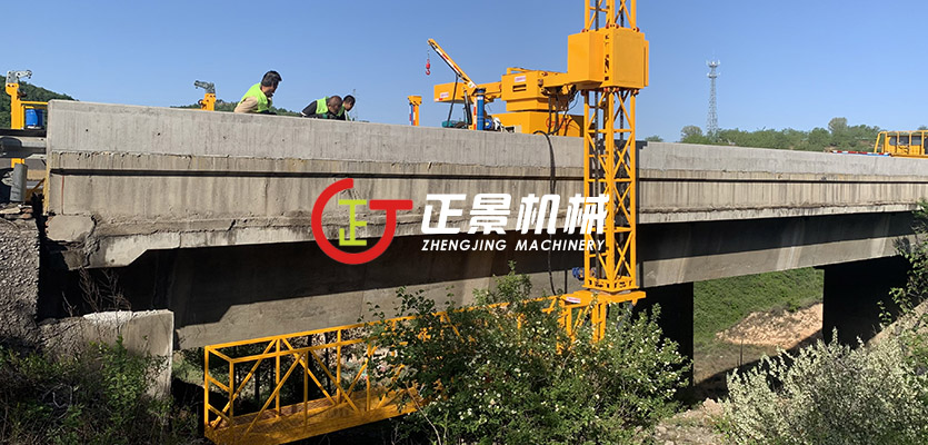 橋梁排水管安裝車