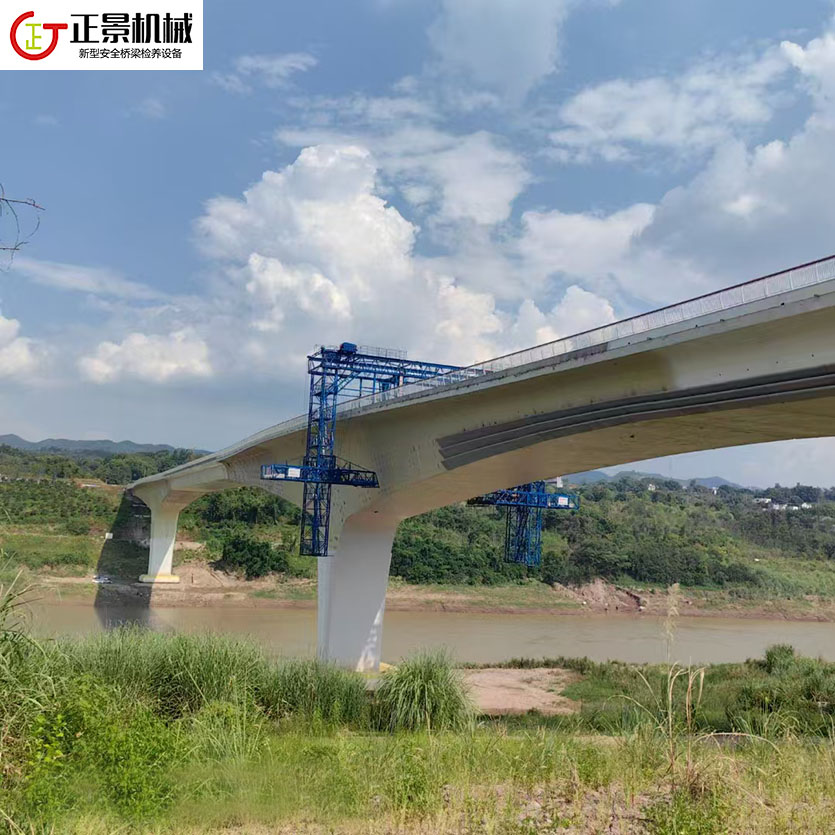 橋梁外側(cè)施工臺(tái)車