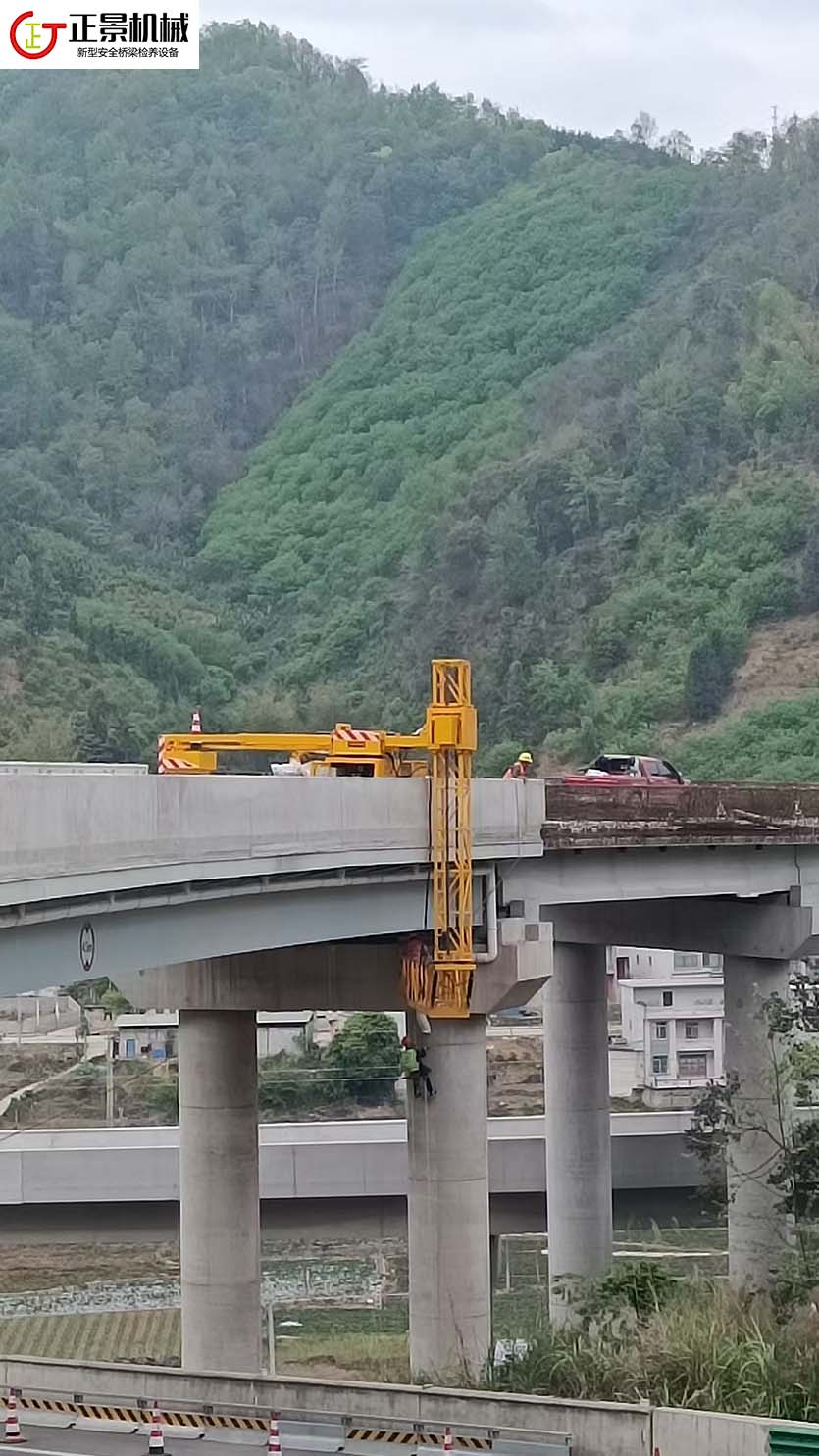 橋梁排水管安裝車